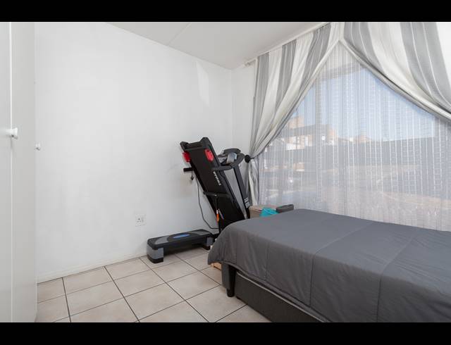 2 BEDROOM TOWNHOUSE FOR SALE IN BASSONIA